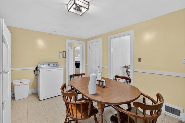 49 Downing Rd, Lexington, MA 02421