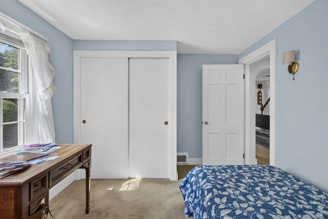 49 Downing Rd, Lexington, MA 02421
