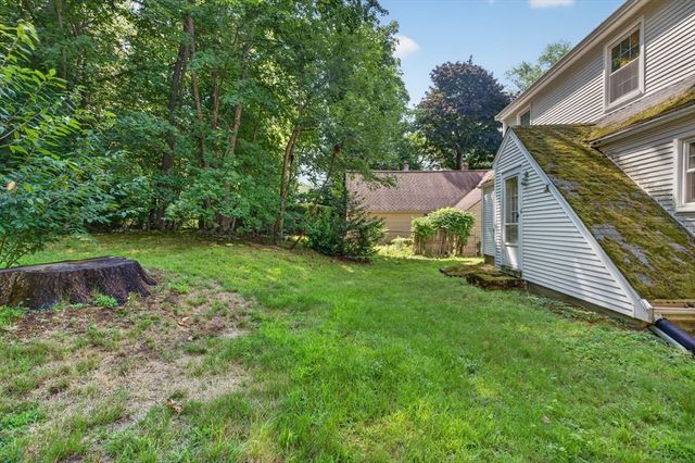 49 Downing Rd, Lexington, MA 02421