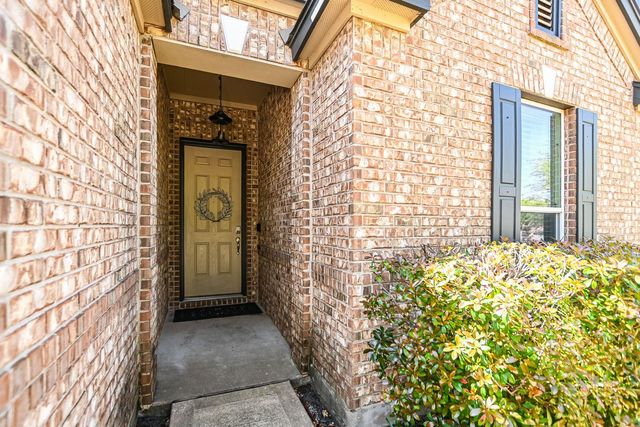 5817 Sardinia DR, Round Rock, TX 78665