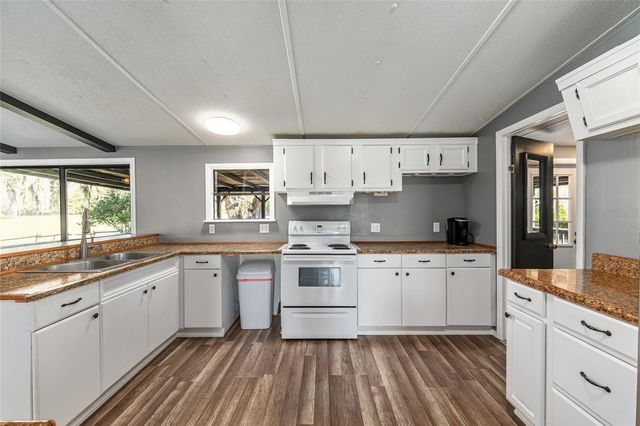 5600 SE 39TH STREET, Trenton, FL 32693