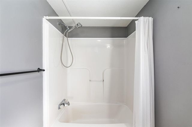 5600 SE 39TH STREET, Trenton, FL 32693