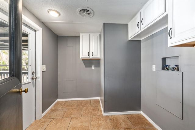 5600 SE 39TH STREET, Trenton, FL 32693