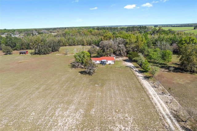 5600 SE 39TH STREET, Trenton, FL 32693