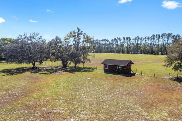 5600 SE 39TH STREET, Trenton, FL 32693