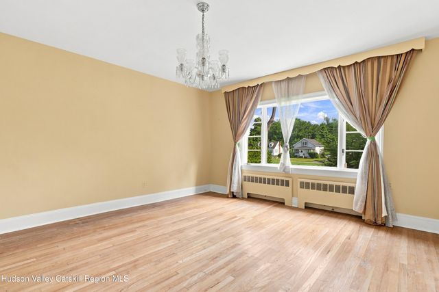 236 Glasco Turnpike, Saugerties, NY 12477