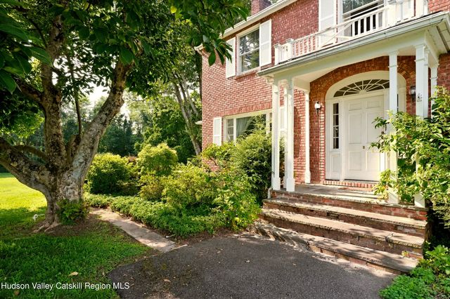 236 Glasco Turnpike, Saugerties, NY 12477
