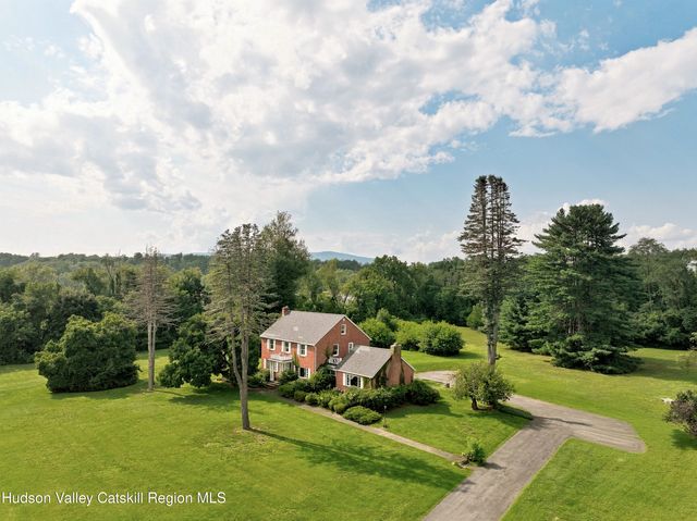 236 Glasco Turnpike, Saugerties, NY 12477