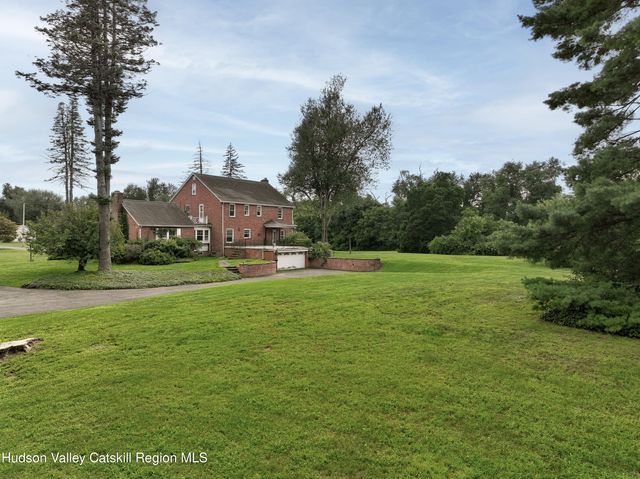 236 Glasco Turnpike, Saugerties, NY 12477