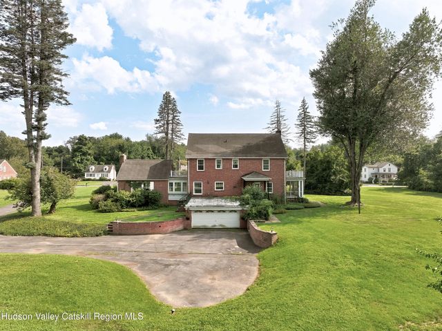 236 Glasco Turnpike, Saugerties, NY 12477