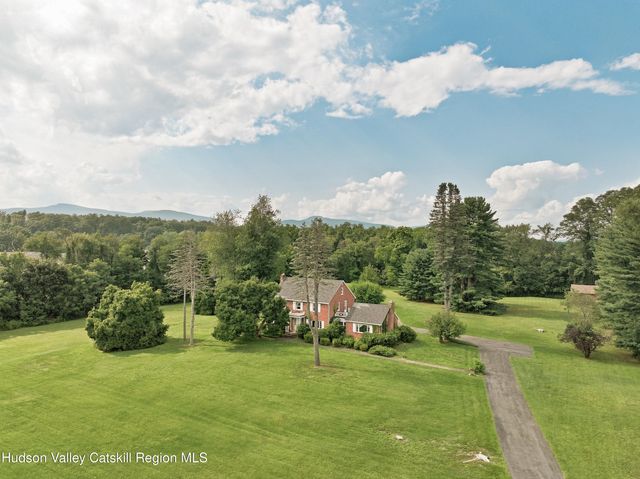 236 Glasco Turnpike, Saugerties, NY 12477
