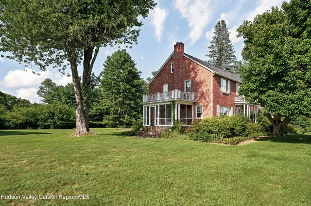 236 Glasco Turnpike, Saugerties, NY 12477