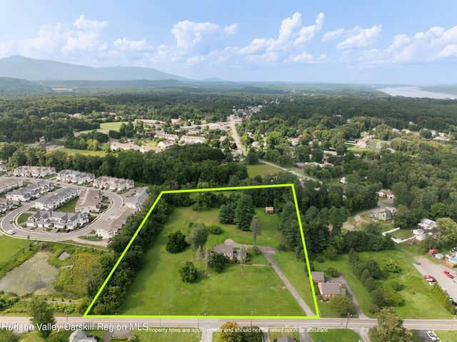 236 Glasco Turnpike, Saugerties, NY 12477