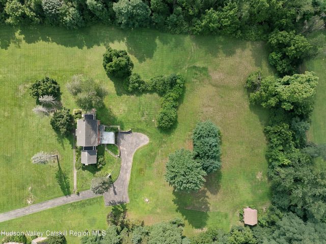 236 Glasco Turnpike, Saugerties, NY 12477