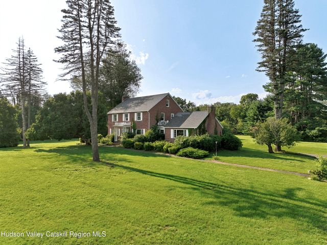236 Glasco Turnpike, Saugerties, NY 12477