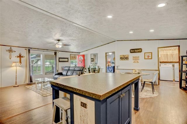 2811 Pisces Street, Rosenberg, TX 77469