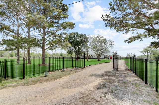 2811 Pisces Street, Rosenberg, TX 77469