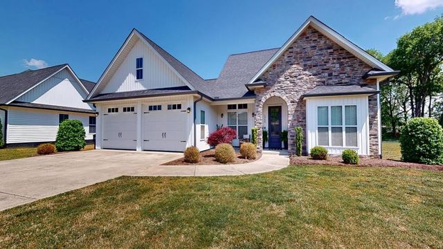 1360 Bilbrey Ave, Cookeville, TN 38501