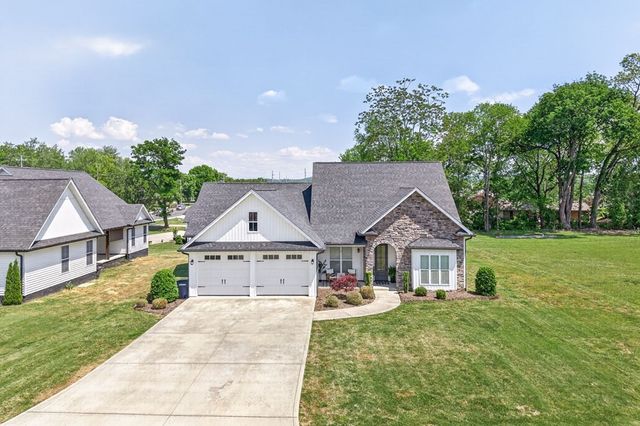 1360 Bilbrey Ave, Cookeville, TN 38501