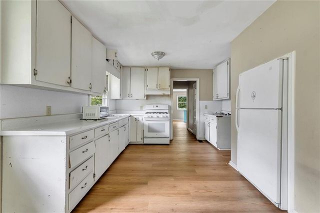 170 Mathews Circle SE, Marietta, GA 30067