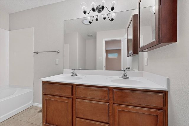 2229 CORTINA Loop SE, Rio Rancho, NM 87124