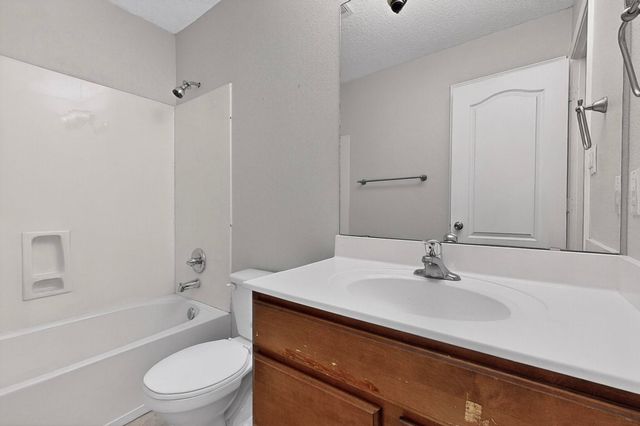 2229 CORTINA Loop SE, Rio Rancho, NM 87124