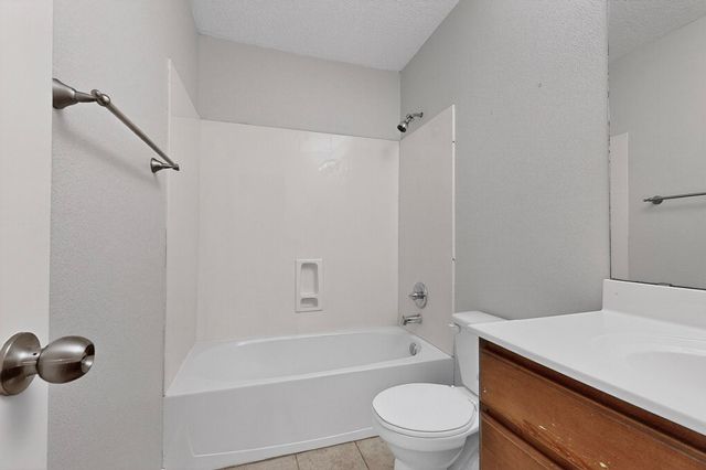 2229 CORTINA Loop SE, Rio Rancho, NM 87124