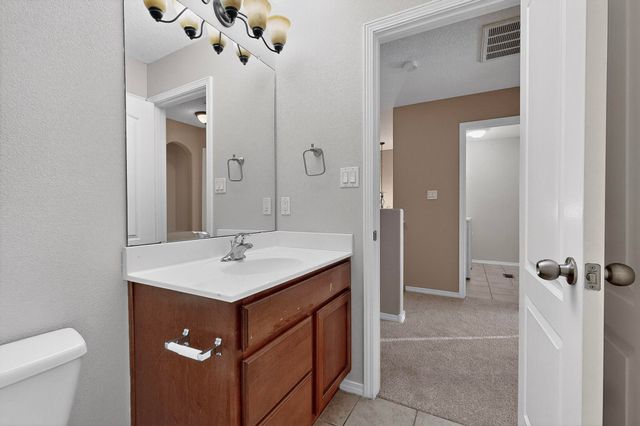 2229 CORTINA Loop SE, Rio Rancho, NM 87124