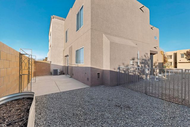 2229 CORTINA Loop SE, Rio Rancho, NM 87124