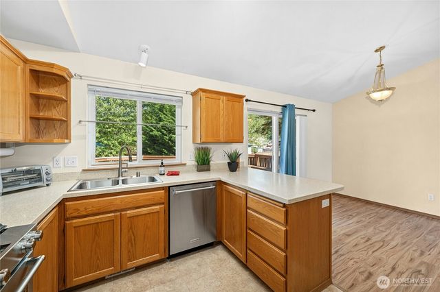 20311 86th Avenue Ct E, Spanaway, WA 98387