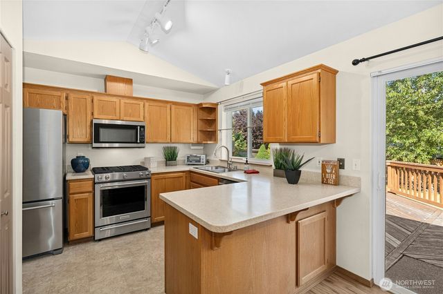 20311 86th Avenue Ct E, Spanaway, WA 98387