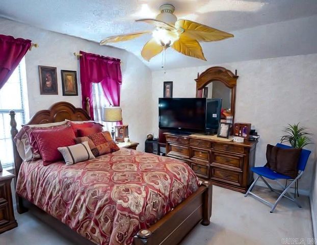 6621 Chateau Drive, Little Rock, AR 72209