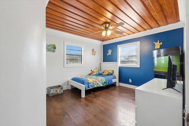 901 W TRAPNELL ROAD, Plant City, FL 33566