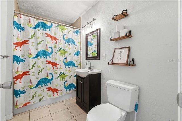 901 W TRAPNELL ROAD, Plant City, FL 33566