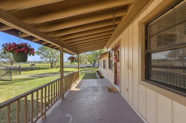 901 W TRAPNELL ROAD, Plant City, FL 33566