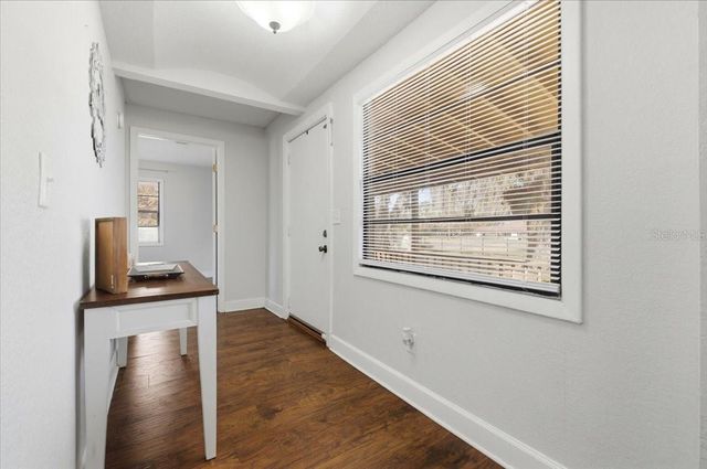 901 W TRAPNELL ROAD, Plant City, FL 33566