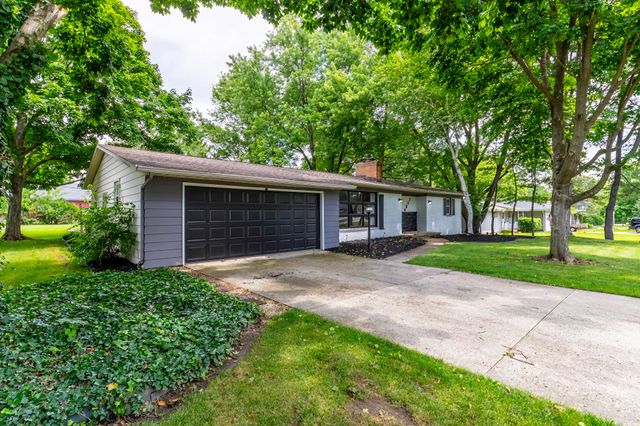 4211 Dalewood Drive, Fort Wayne, IN 46815