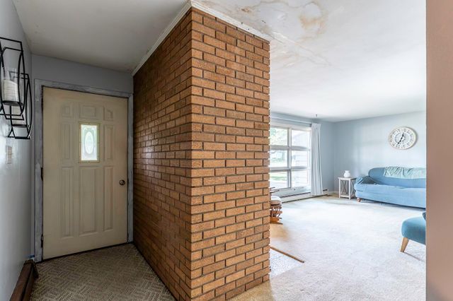 4211 Dalewood Drive, Fort Wayne, IN 46815