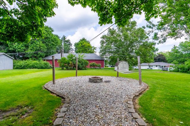 4211 Dalewood Drive, Fort Wayne, IN 46815