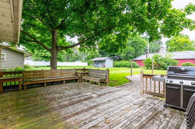 4211 Dalewood Drive, Fort Wayne, IN 46815