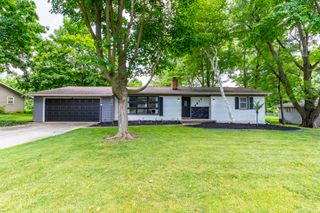 4211 Dalewood Drive, Fort Wayne, IN 46815