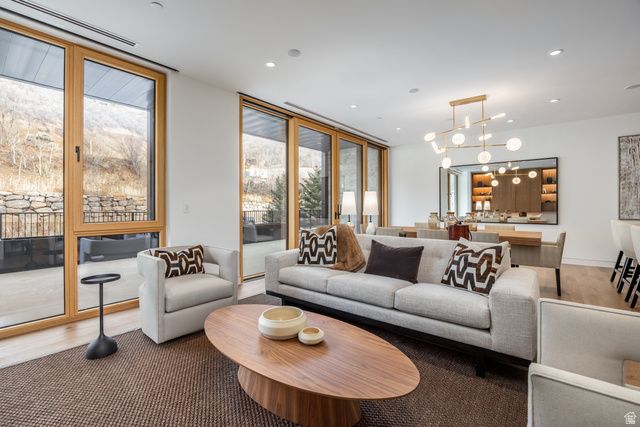 3267 W DEER HOLLOW RD #2304, Park City, UT 84060