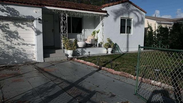 2131 Arthur St 2131, Hollywood, FL 33020