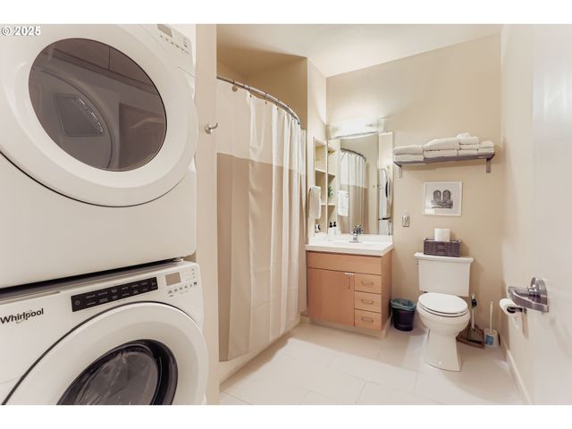 1425 Ne 61ST Ave 310, Hillsboro, OR 97124