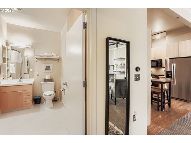 1425 Ne 61ST Ave 310, Hillsboro, OR 97124