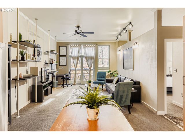 1425 Ne 61ST Ave 310, Hillsboro, OR 97124