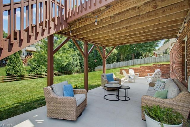 115 Honeyridge Court, Lewisville, NC 27023