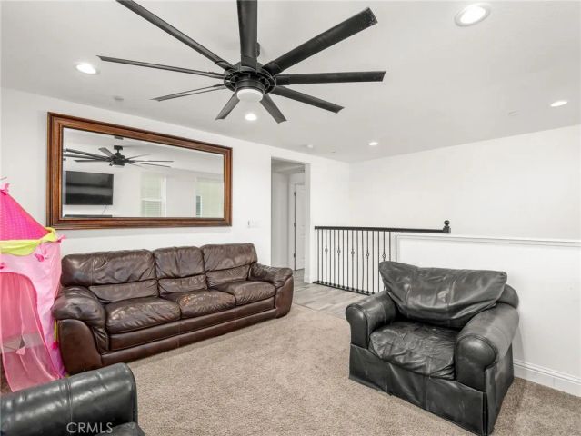 4080 San Jose, Clovis, CA 93619