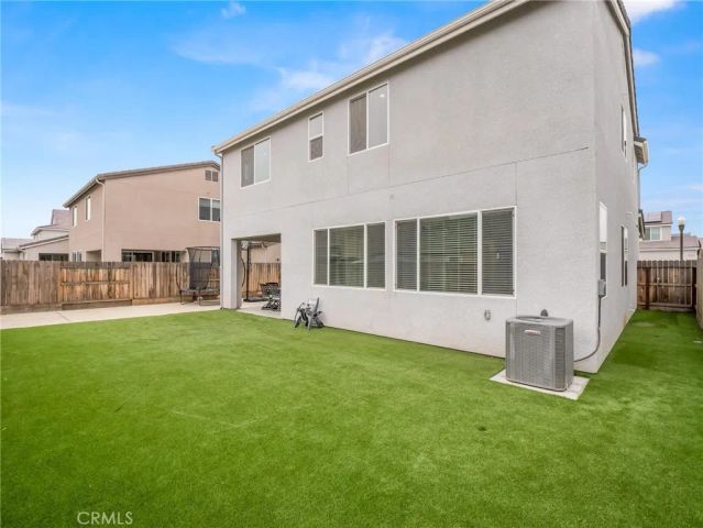 4080 San Jose, Clovis, CA 93619