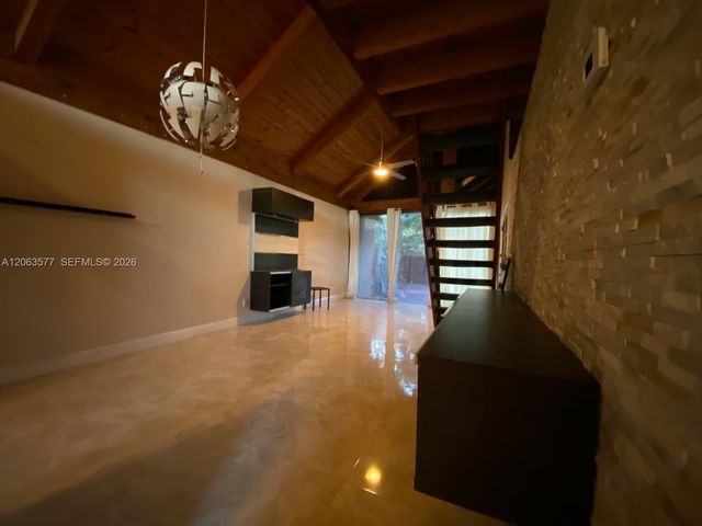 485 N University Drive 3-6, Plantation, FL 33324